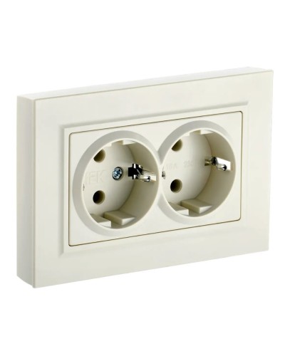 Розетка 2-местная с з/к РС12-3-БрКр бежевый BRITE (BR-R21-16-K10-F). Розетка с заземлением без защитных шторок в сборе. IEK в Курске